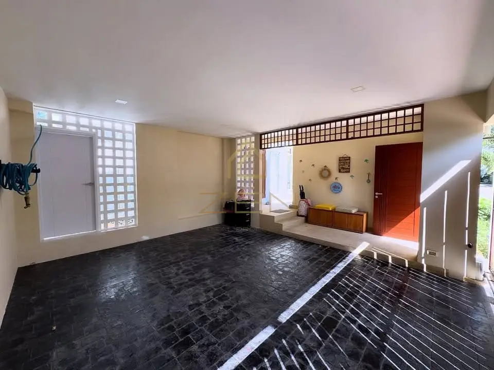 598130154_1884906658777260_5453850991358539254_n