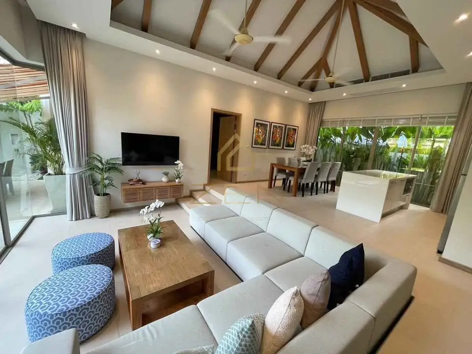 599826185_32833175482997886_8793071823278889304_n