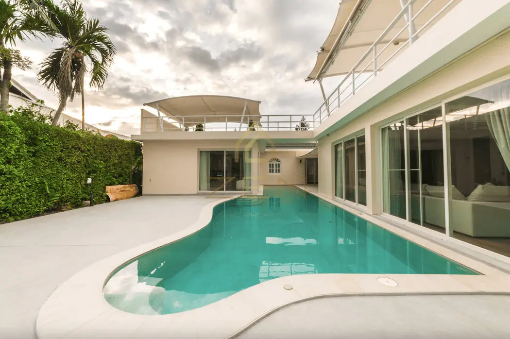 Screen Shot 2025-12-01 at 08.52.40