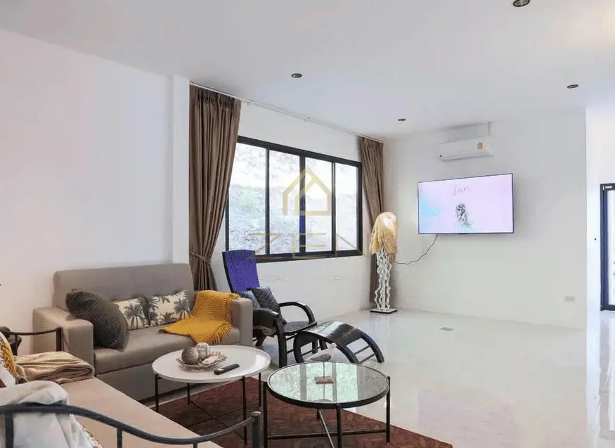 Screen Shot 2025-12-02 at 13.06.10