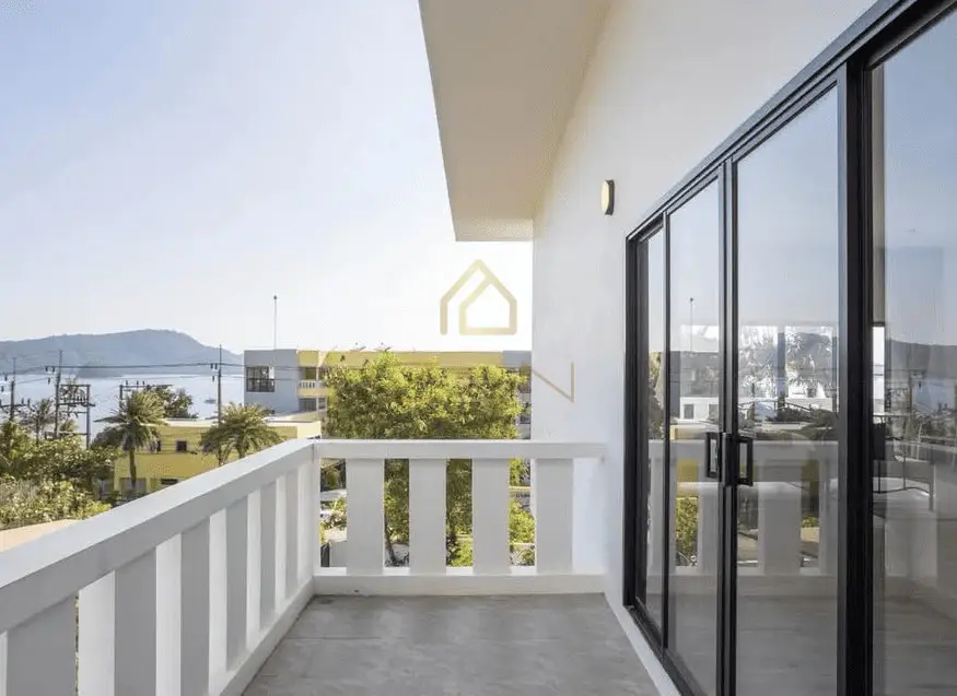 Screen Shot 2025-12-02 at 13.06.12