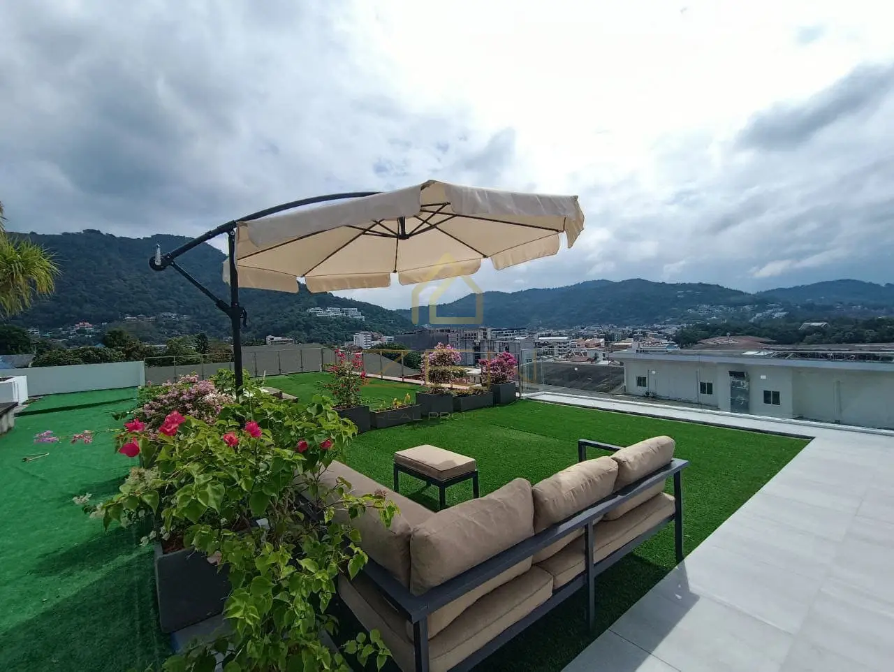 WhatsApp Image 2025-12-08 at 14.04.55 (2)