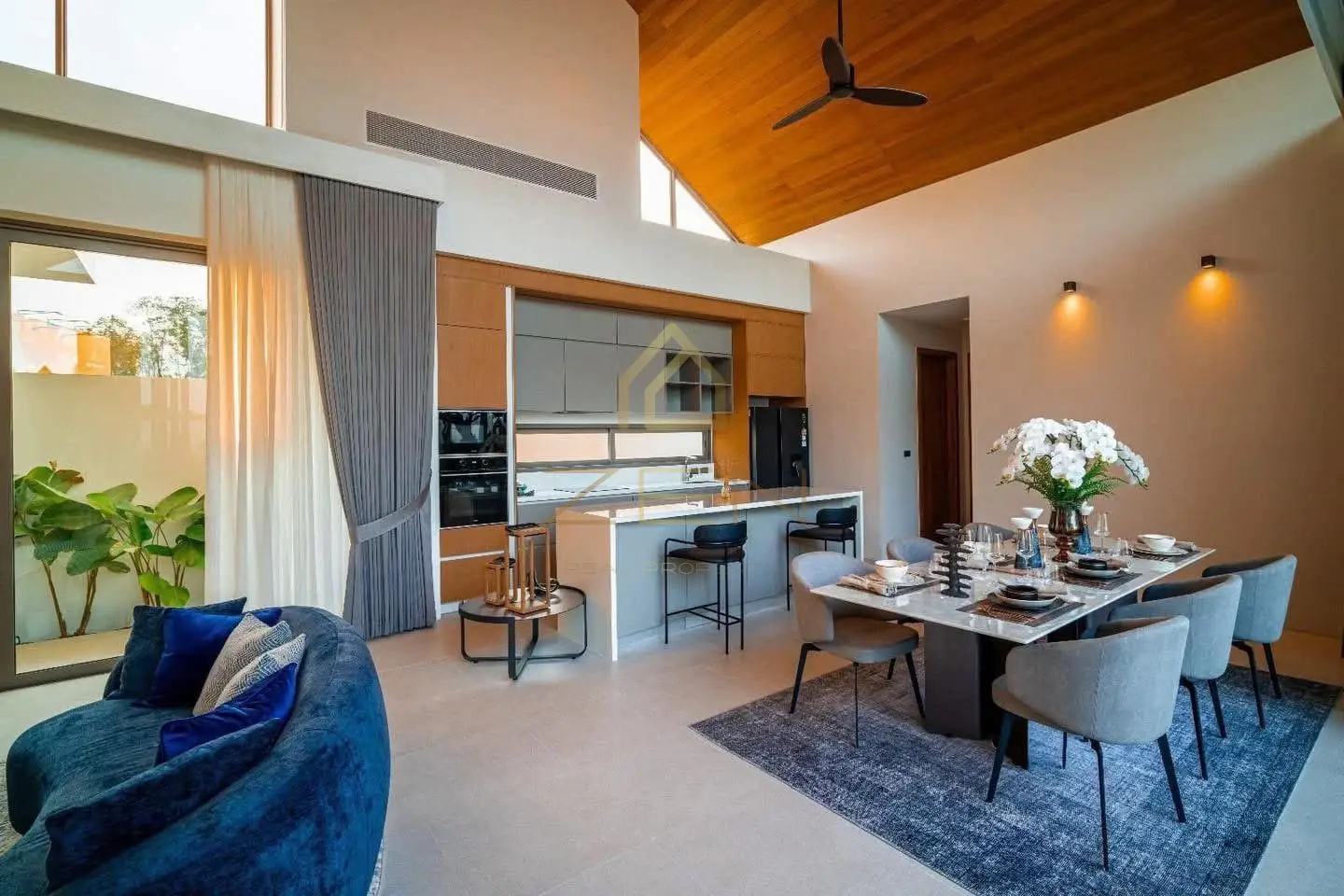 WhatsApp Image 2025-12-08 at 15.10.03 (2)