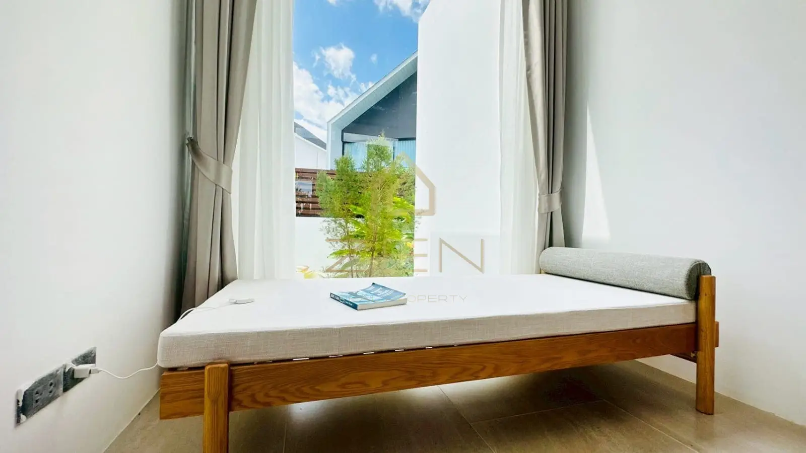 WhatsApp Image 2025-12-10 at 15.20.13