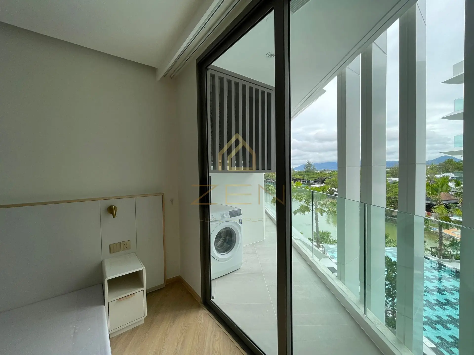 WhatsApp Image 2025-12-12 at 10.44.47