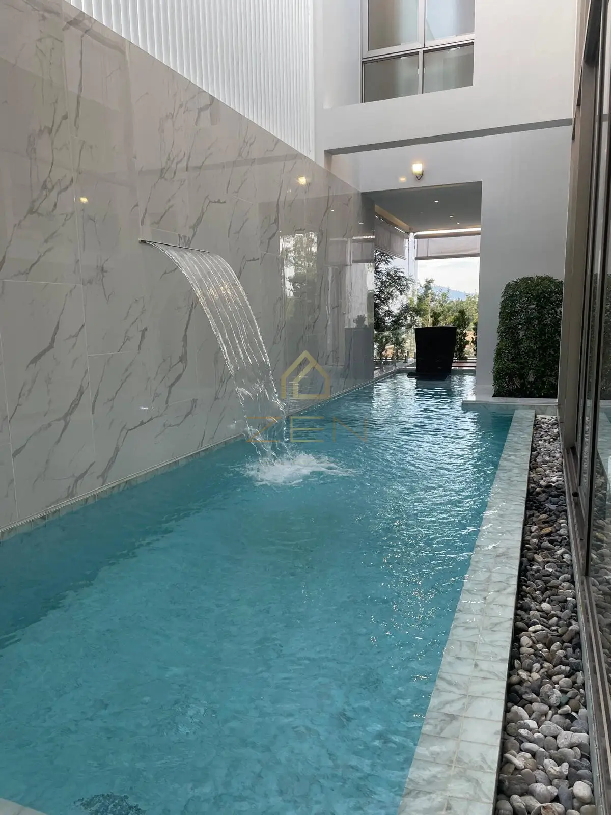 WhatsApp Image 2025-12-12 at 12.31.35