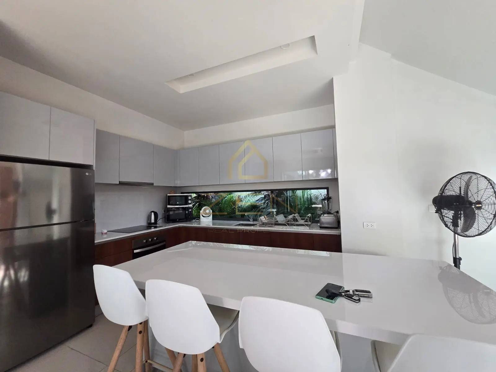 WhatsApp Image 2025-12-29 at 17.50.11 (1)