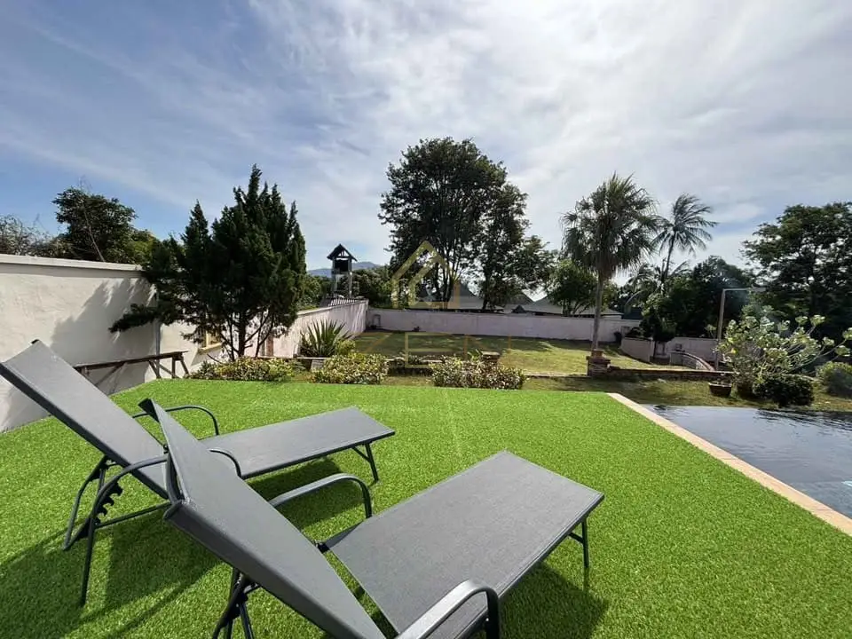 610918857_2429377660848685_273277898668815817_n