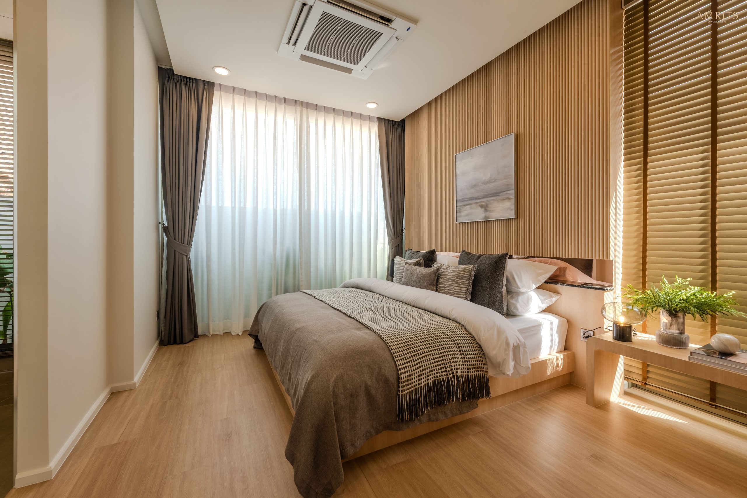 คอนเทนต์ amrits-53