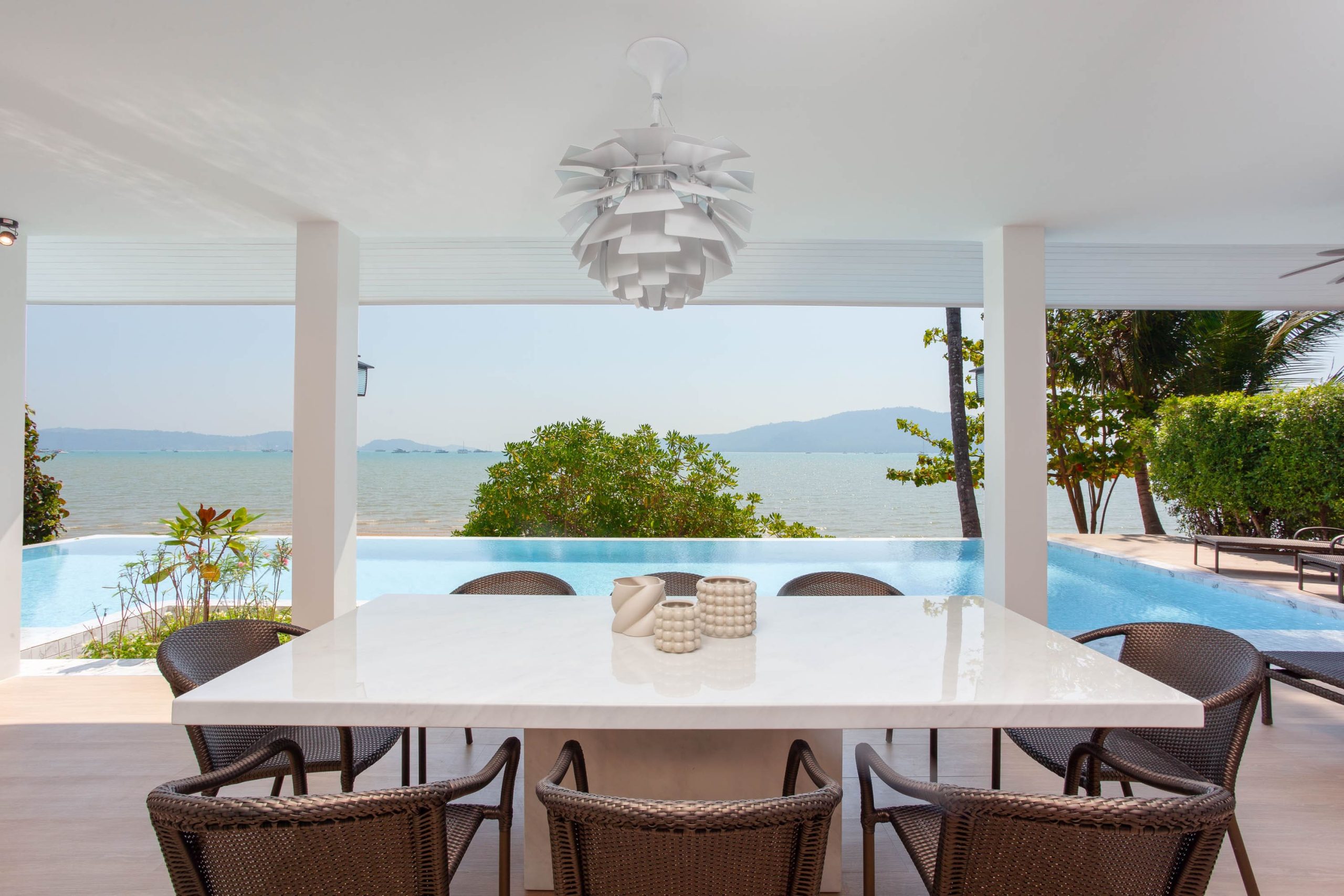 4-Bedroom Beachfront Pool Villa-011