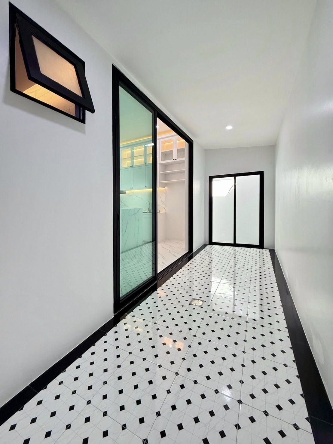 589919796_122151150296717003_1725404541975383377_n