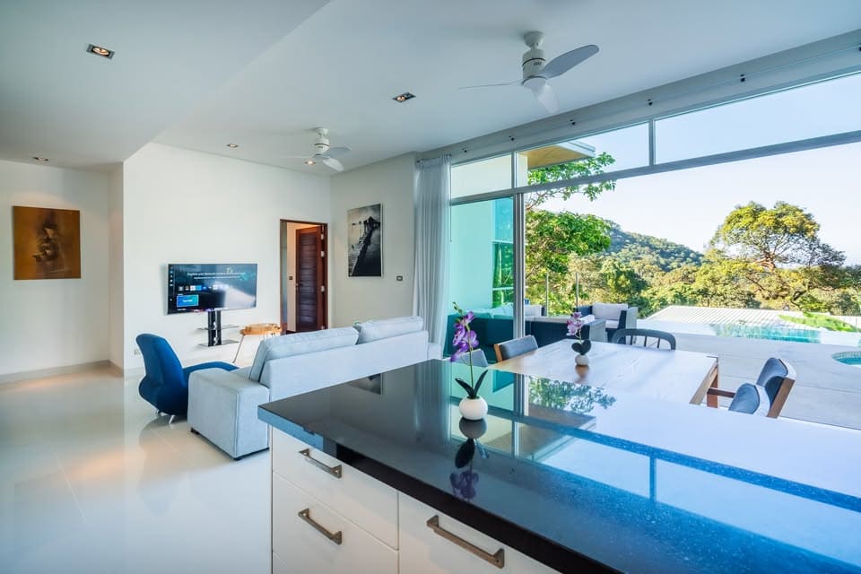 598638273_2078212232983898_9128463913430490500_n