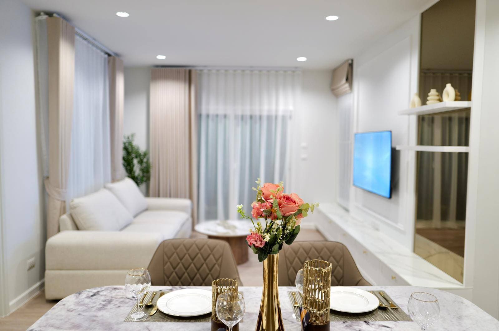 633897691_122235649214105093_3186774439005835552_n-2