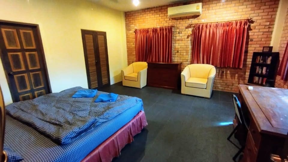 660143037_1268555278819957_5319909680979544795_n