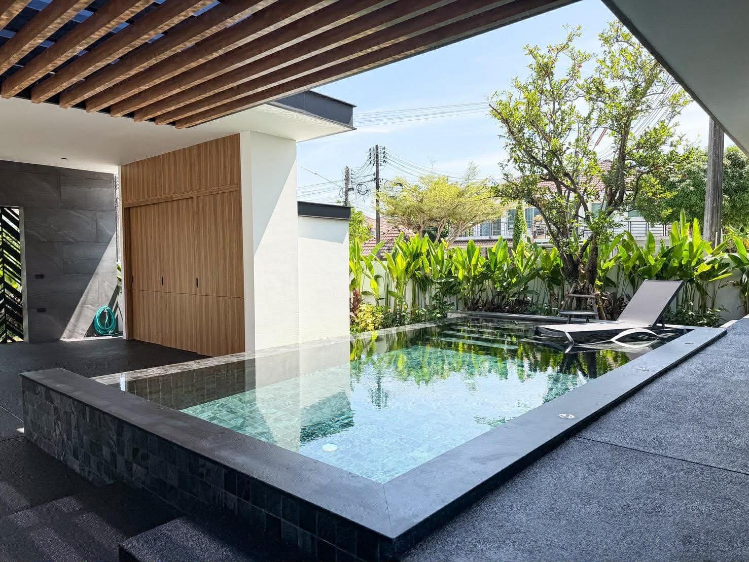 664395404_1402331834916202_5481287930851810833_n