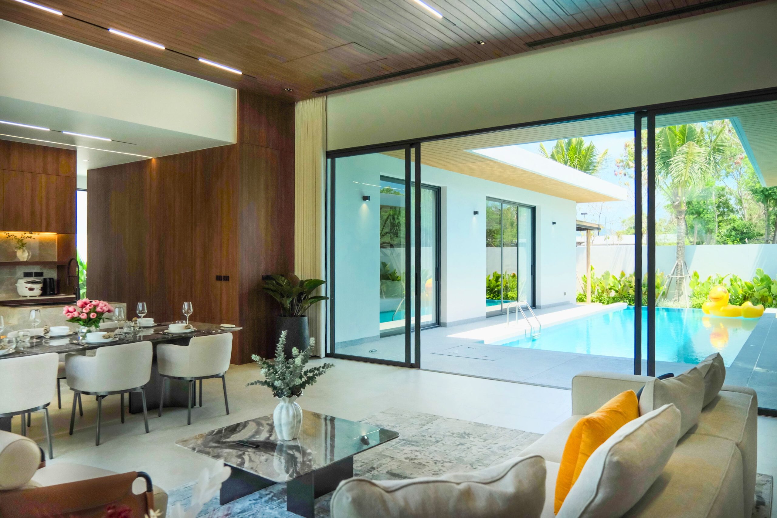 90b7cf28-d1a5-4d44-9475-1e842f6007bf