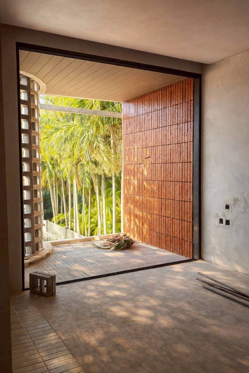 WhatsApp Image 2026-04-10 at 13.23.58 (1)