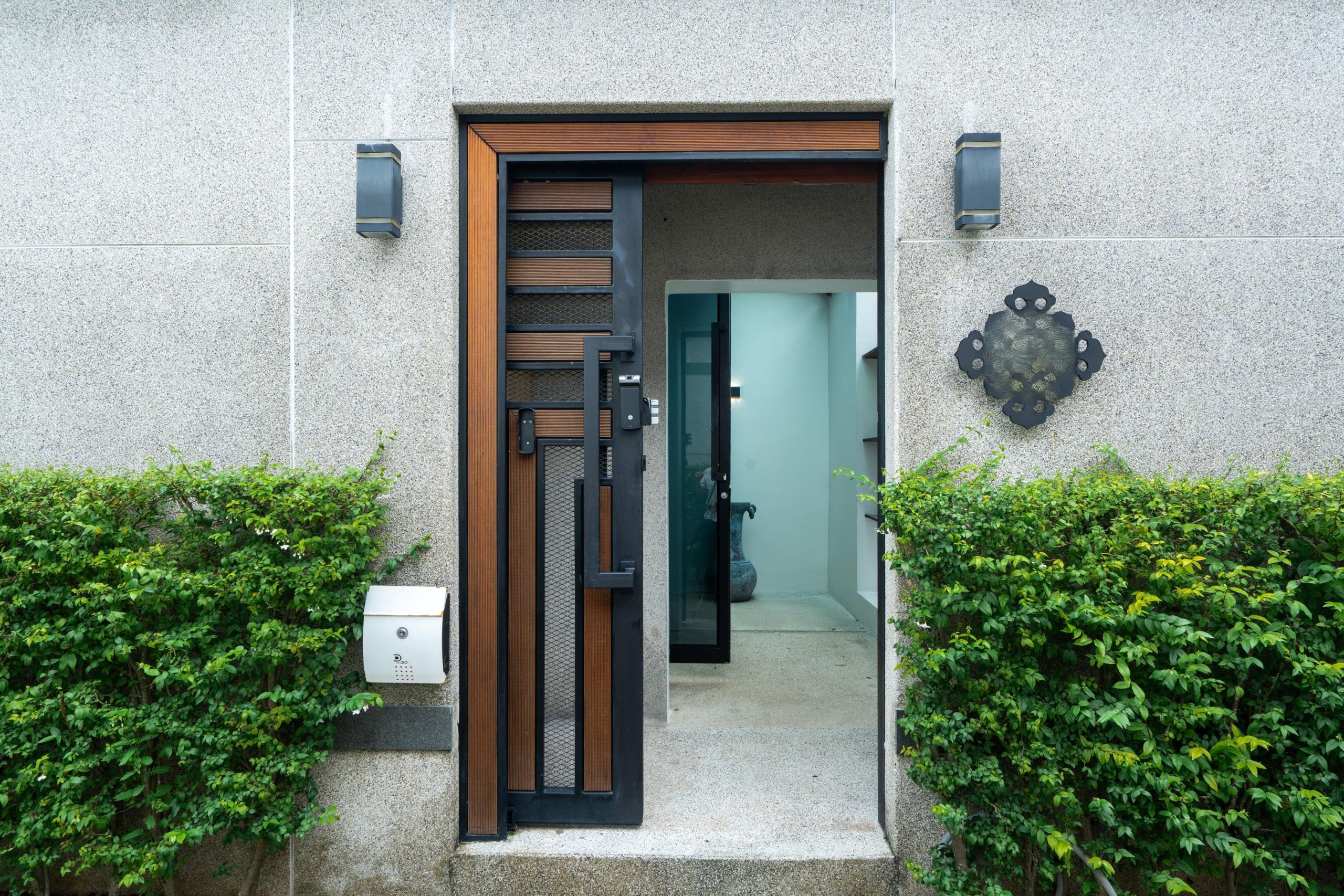 0.Entrance_unmarked