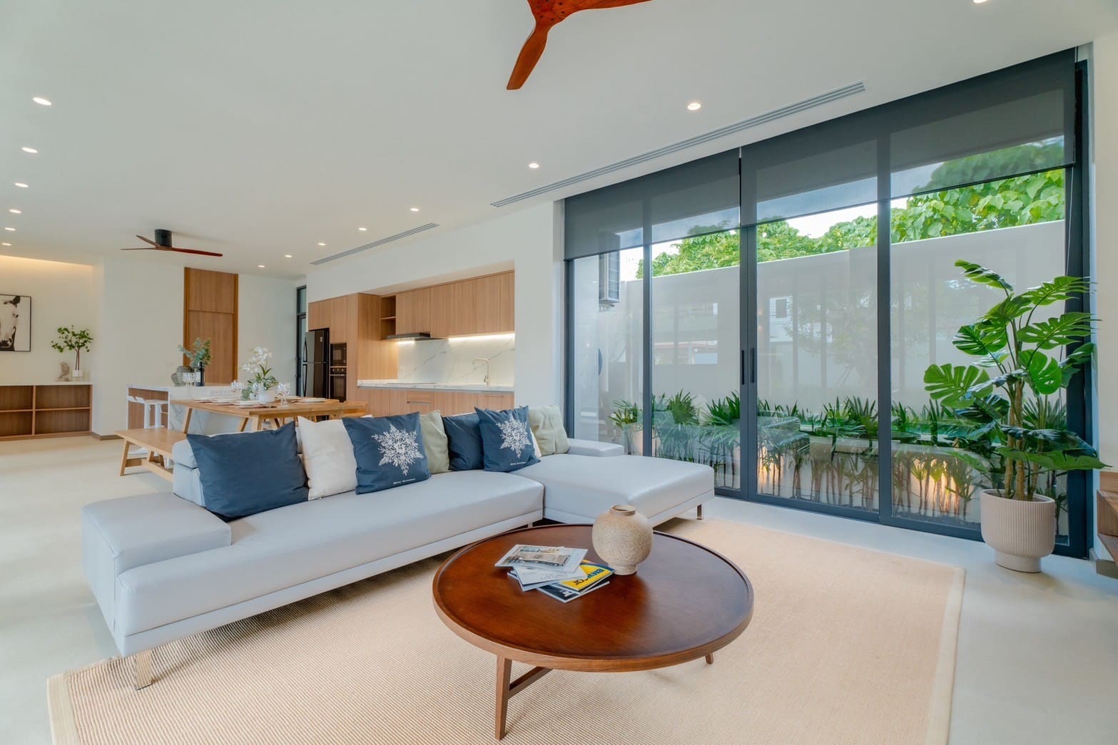 Living dining and kitchen (4)