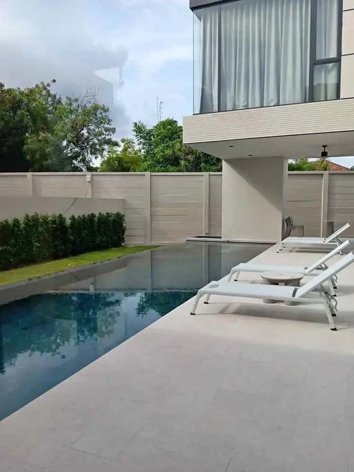 Private 4 Bedroom Pool Villa in Chalong for Sale
