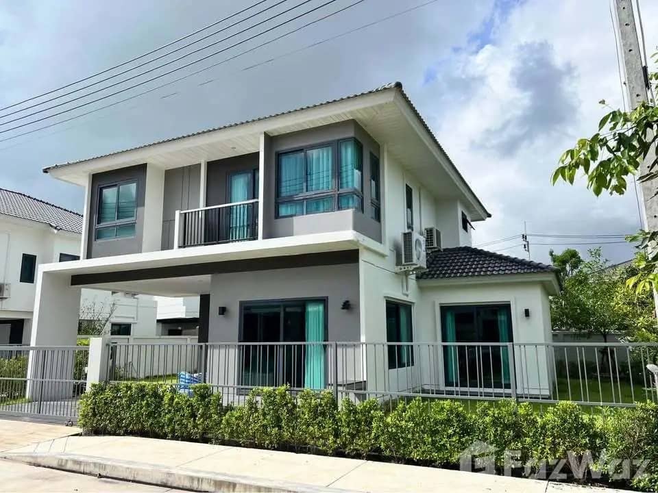 Modern 4-Bedroom House in Supalai Lake Ville, Phuket — Long-Term Rental