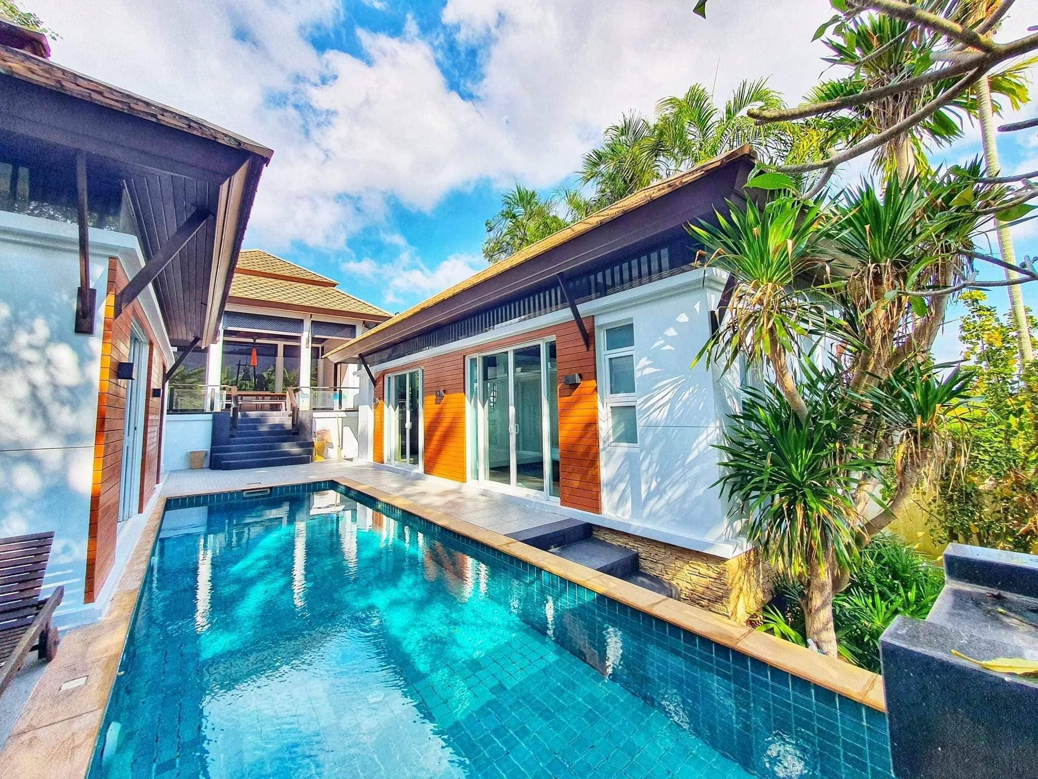 4 Bedrooms Resort-Style Villa in Rawai for Rent, Rawai, Phuket