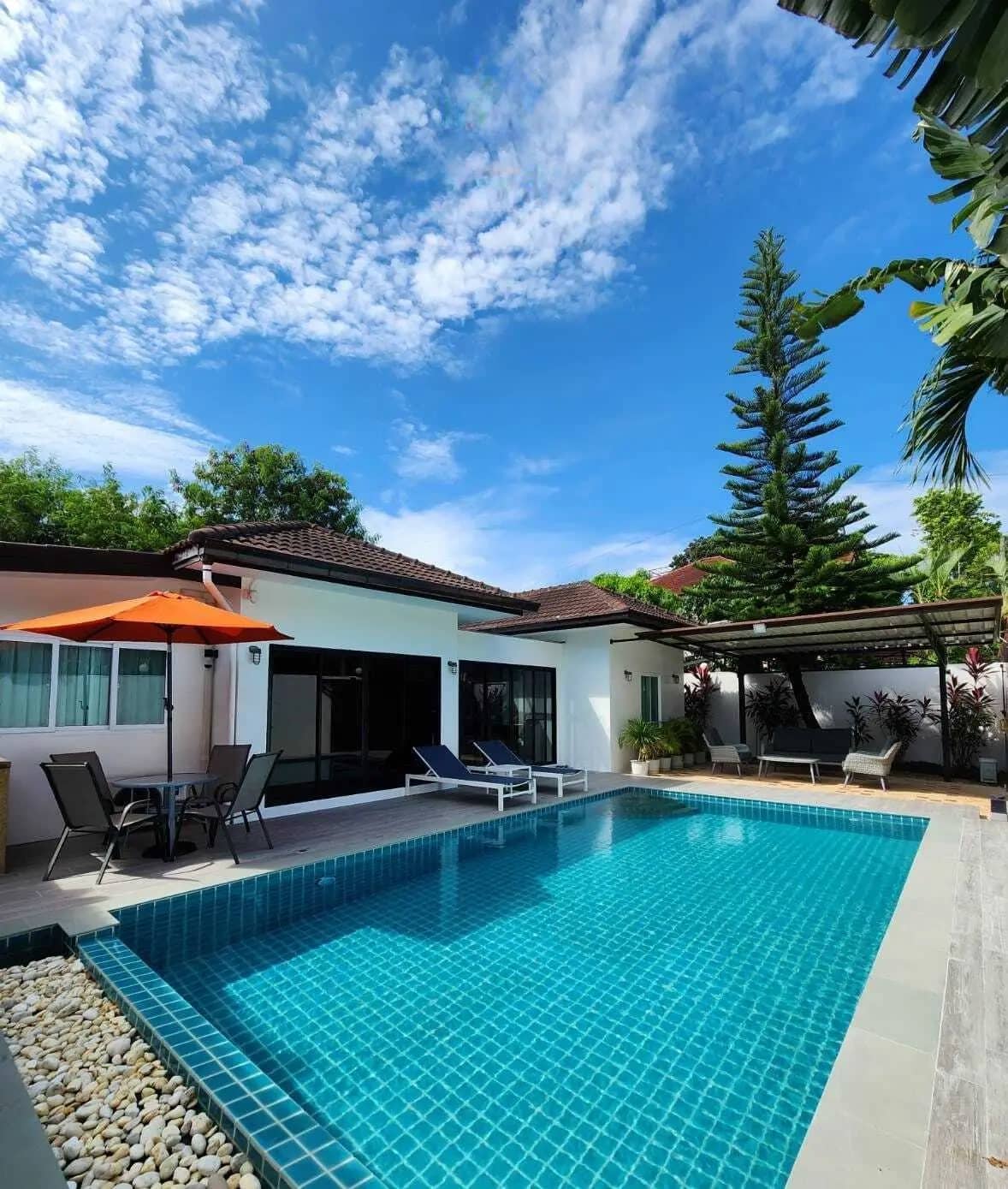 Private 3 Bedroom Pool Villa in Rawai for Rent, Rawai, Phuket