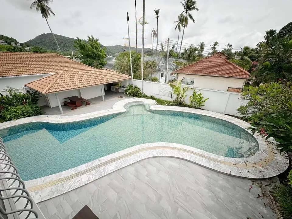 Private 5 Bedroom Pool Villa in Rawai for Rent, Rawai, Phuket