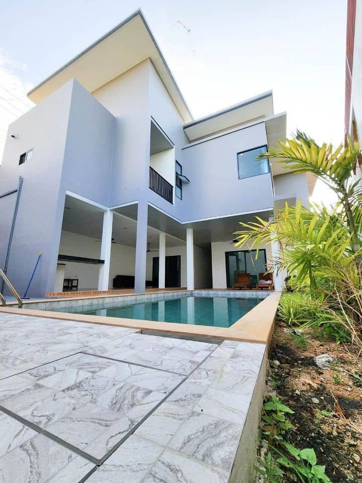 Private Pool Villa with 4 Bedrooms in Rawai for Rent, Rawai, Phuket