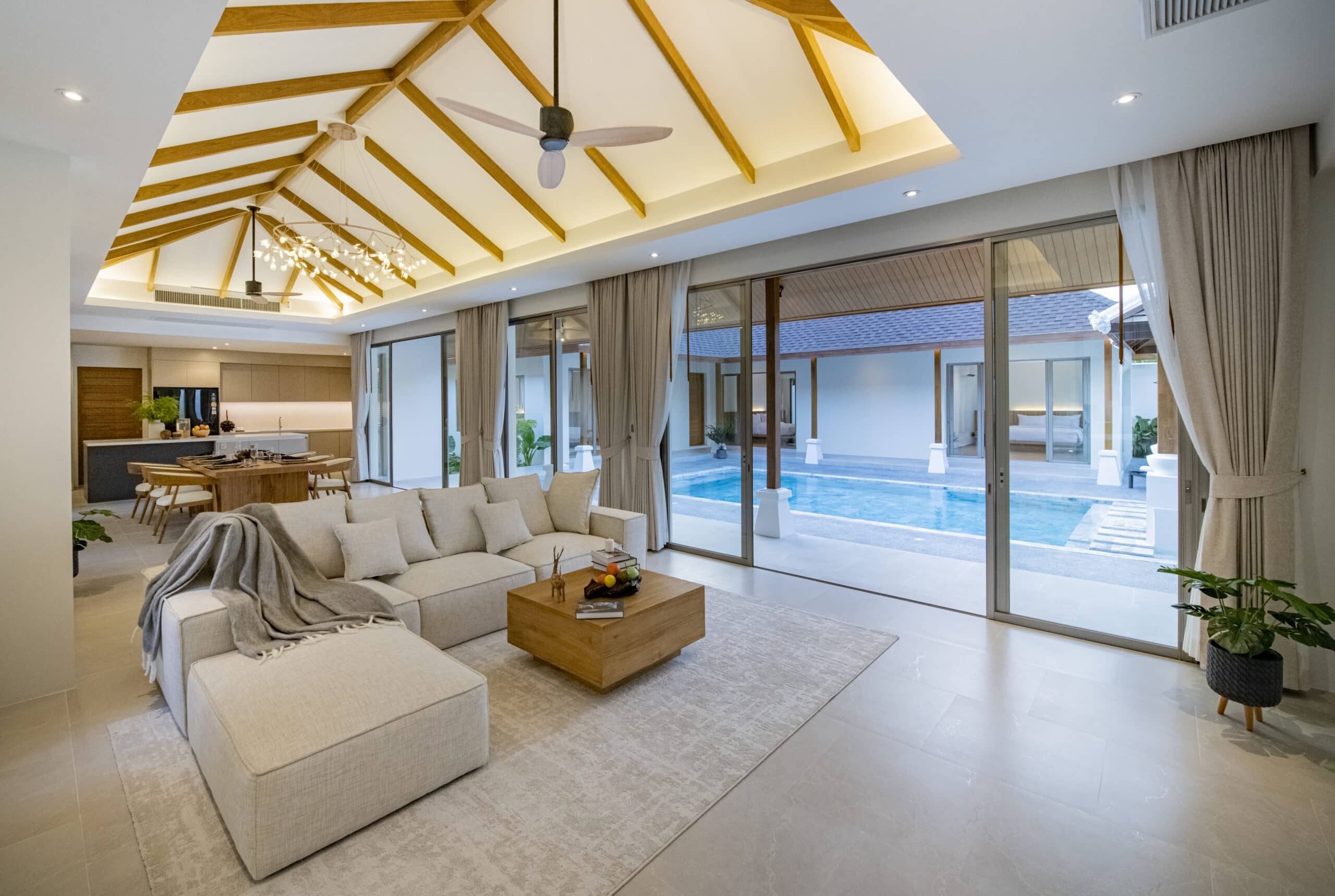 Private 3 Bedroom Villa in Bangtao for Rent