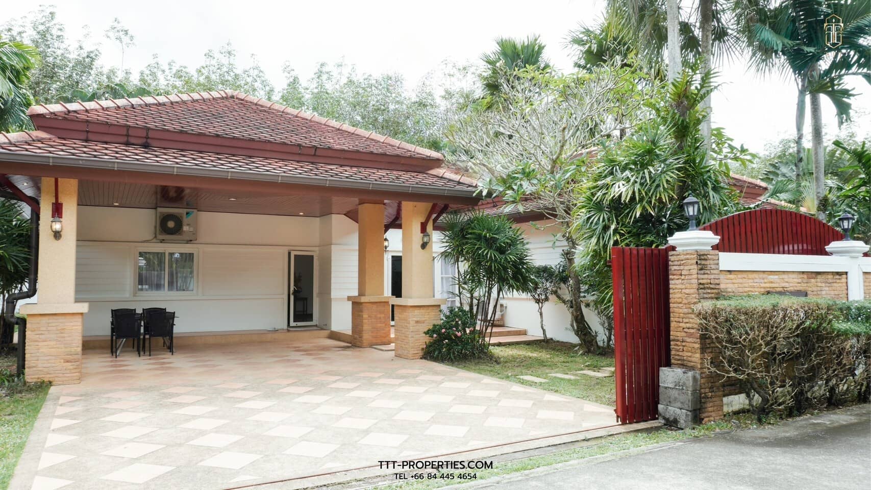 Luxury Villa 4 Bedrooms for Rent in Bangtao, Bang Tao, Phuket