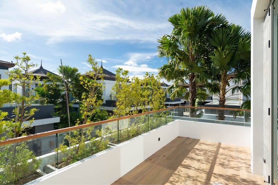 Private 3 Bedroom Modern Villa in Bangtao for Rent