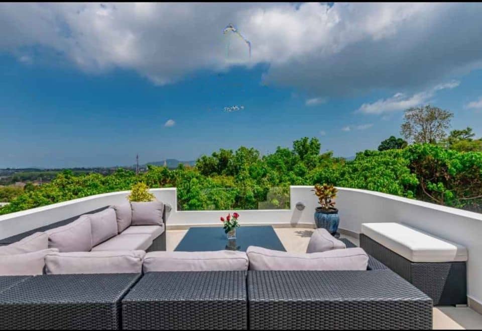Luxurious 4-Bedroom Pool Villa in Chalong for Rent, Chalong, Phuket