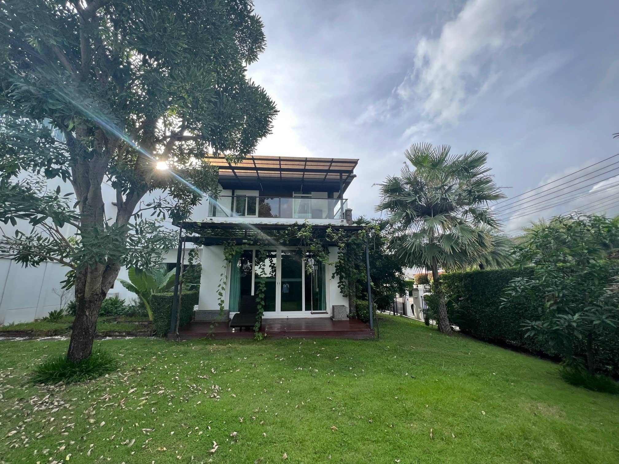 Modern House 3-Bedroom for Rent, Chalong, Phuket