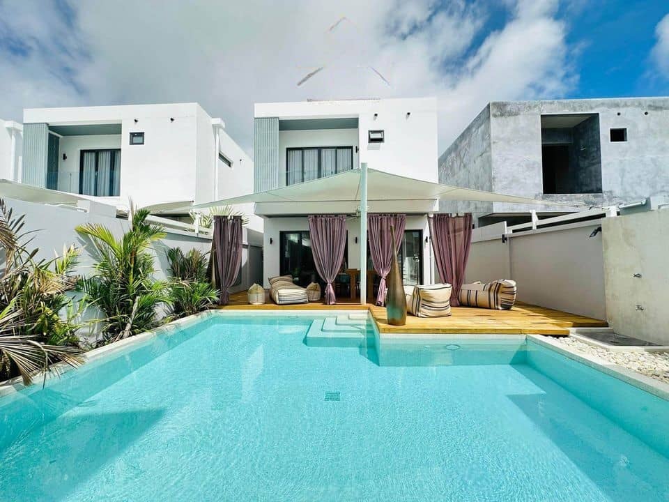 Private 4 Bedroom Villa in Rawai for Sale