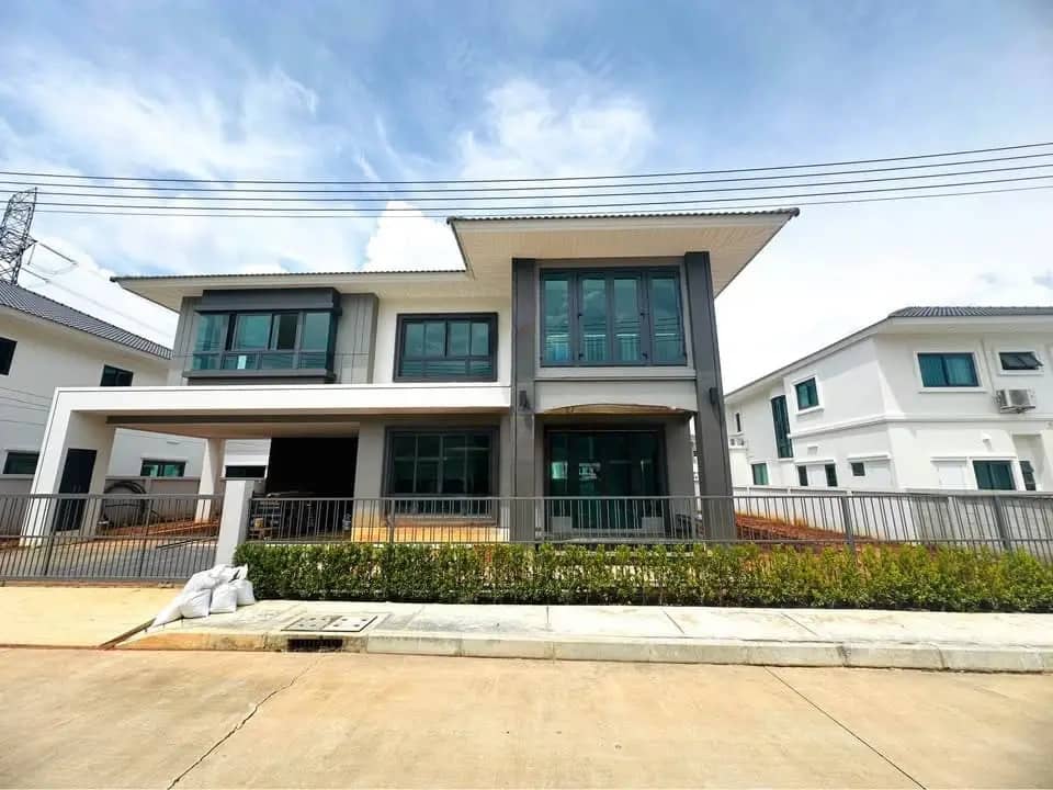 Private 4 Bedroom Lake View Villa in Koh Kaew for Sale, Ko Kaeo, Phuket