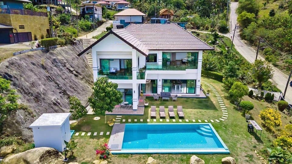 Private 4 Bedroom Pool Villa in Karon for Rent, Karon, Phuket