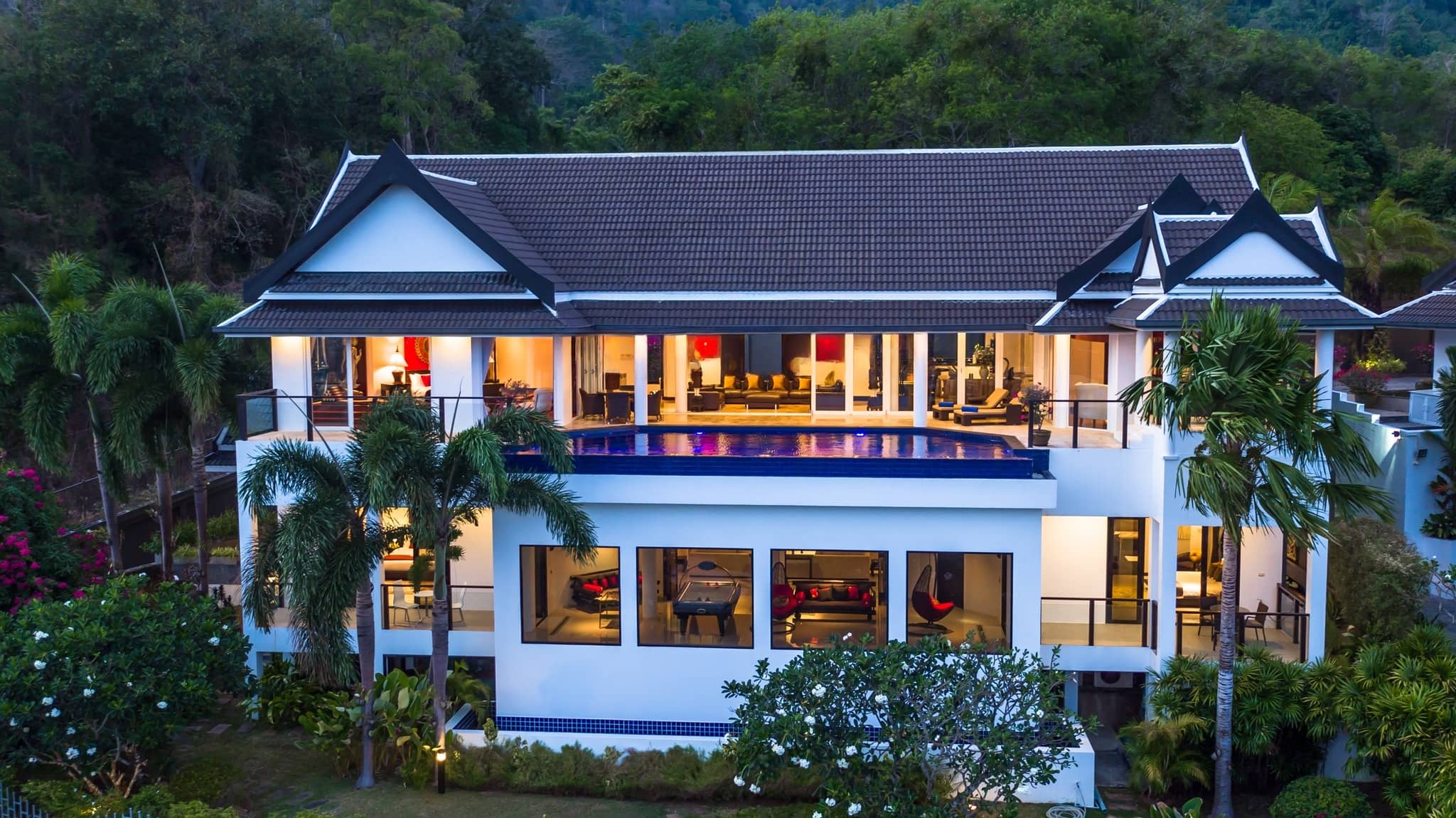 5-Bedroom Private Pool Villa in Rawai for Rent, Rawai, Phuket