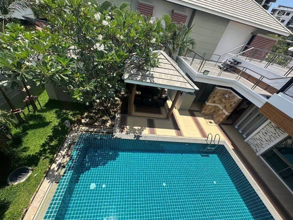 Luxury Villa 4 Bedrooms In Chalong for Rent, Chalong, Phuket