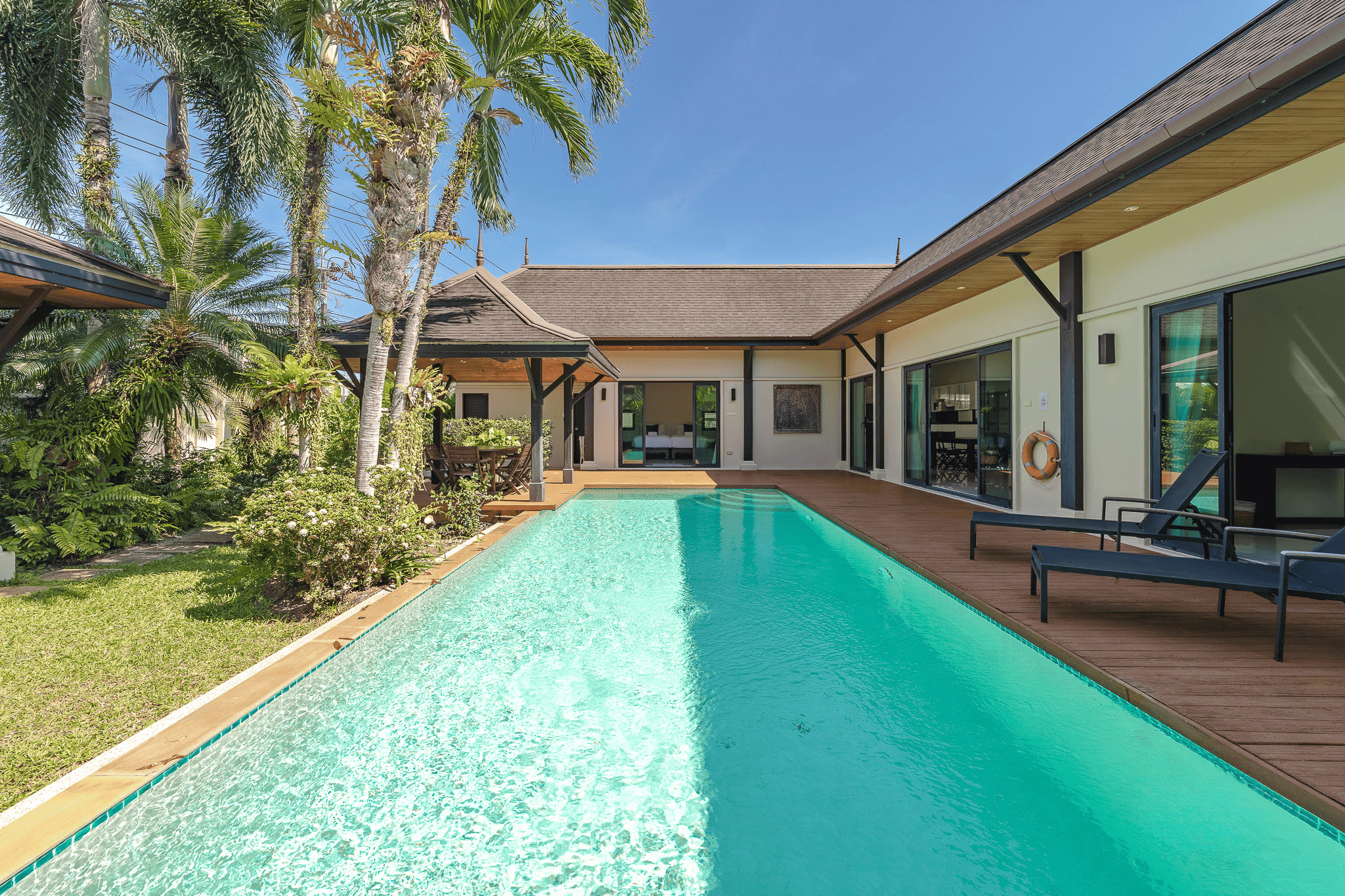 Private Modern 3 Bedroom Villa in Layan for Rent, Bang Tao, Phuket