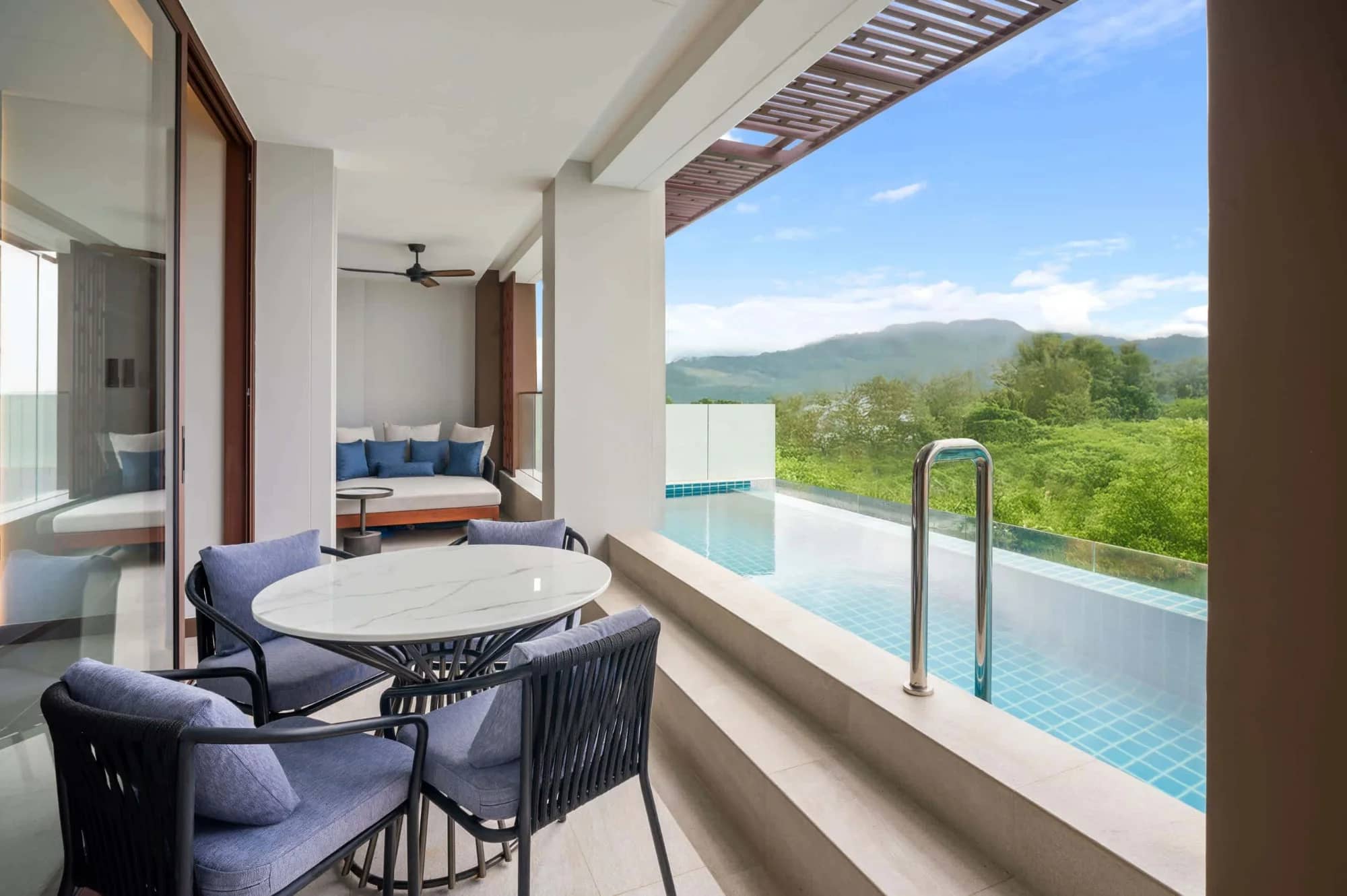 Angsana Oceanview Residences 2 Bedroom Apartment in Bang Tao for Rent, Bang Tao, Phuket