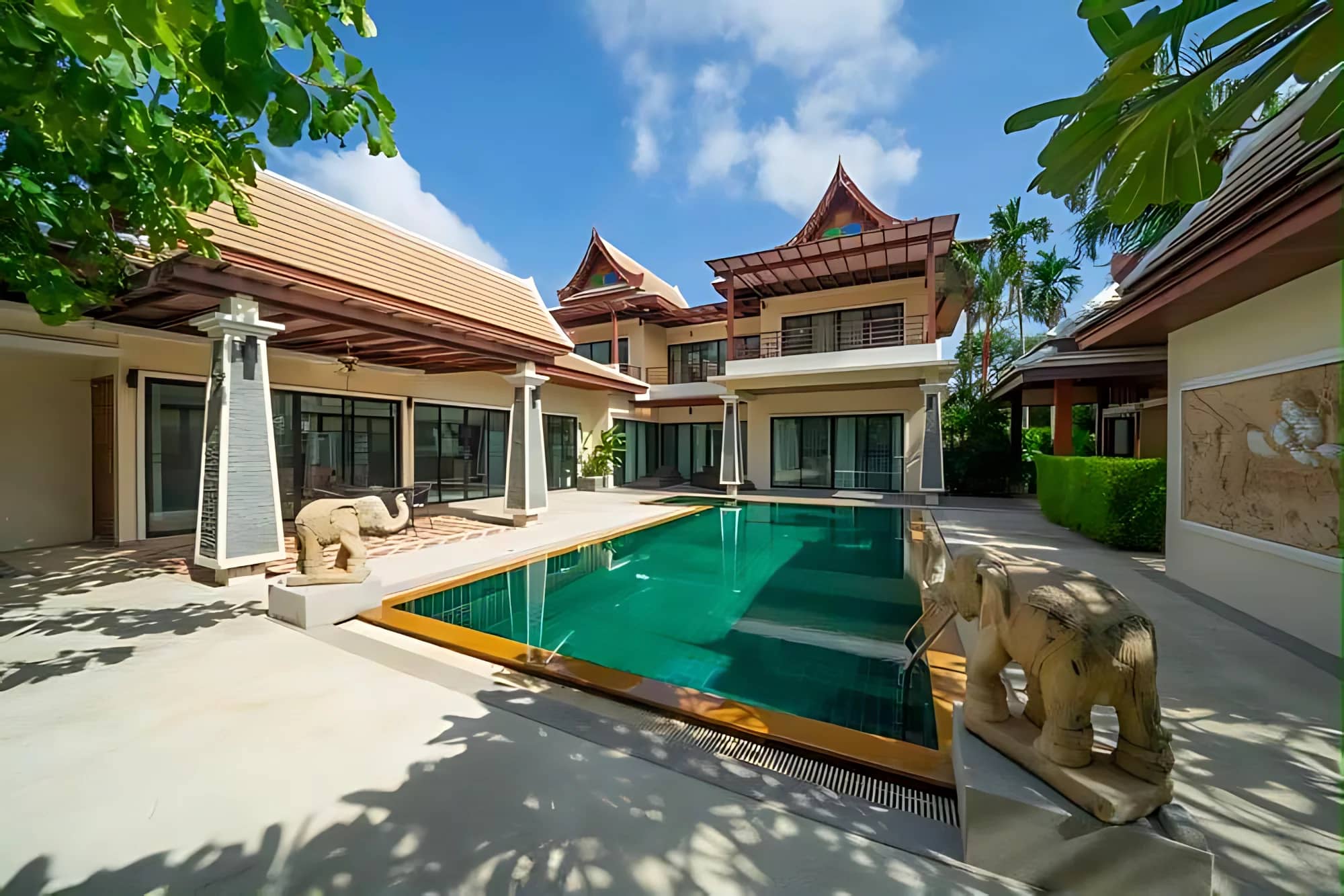 Private 5 Bedroom Pool Villa in Rawai for Rent, Rawai, Phuket