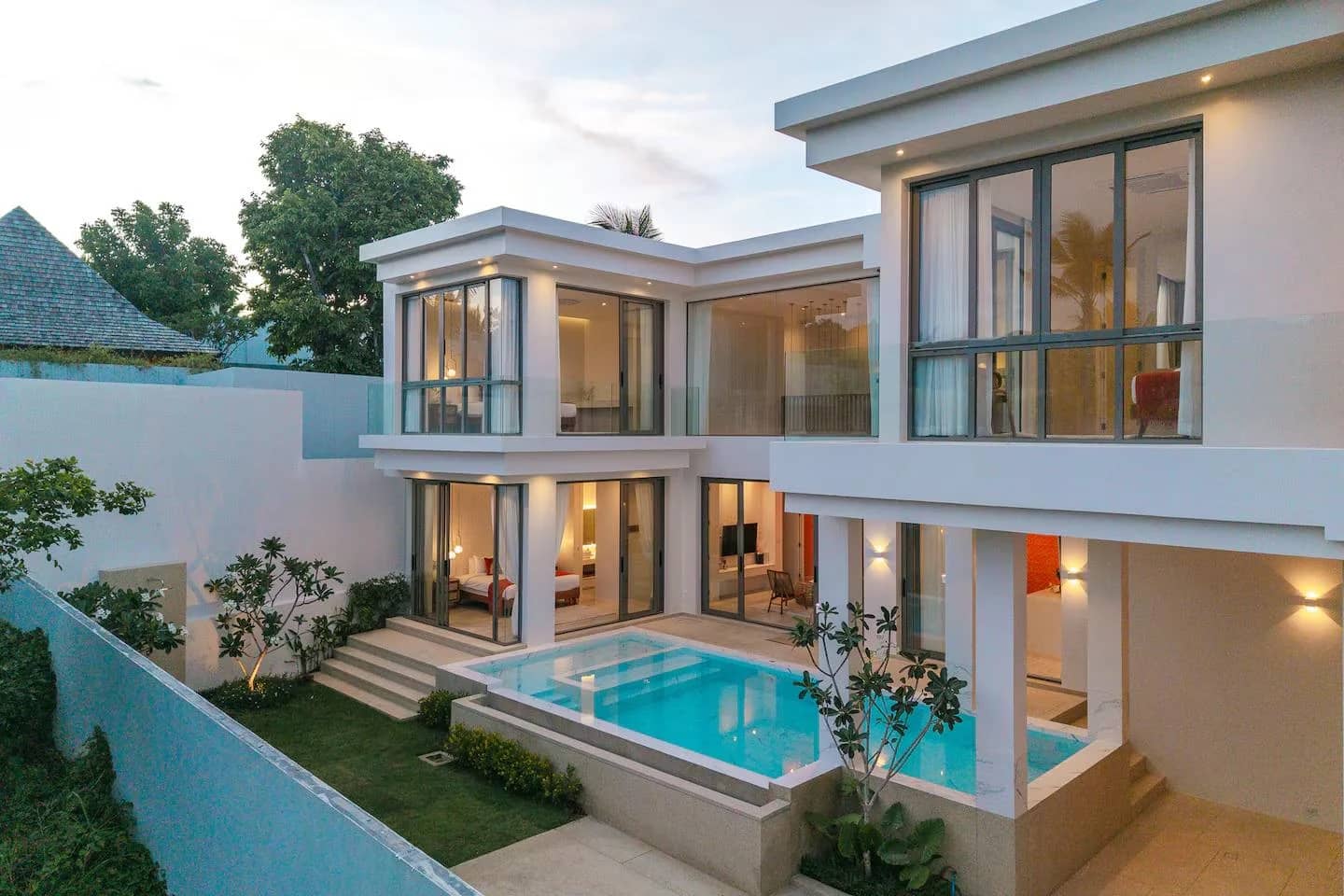 Cherngtalay 的 Alisa Villa 4 卧泳池别墅出售,Bang Tao,普吉岛