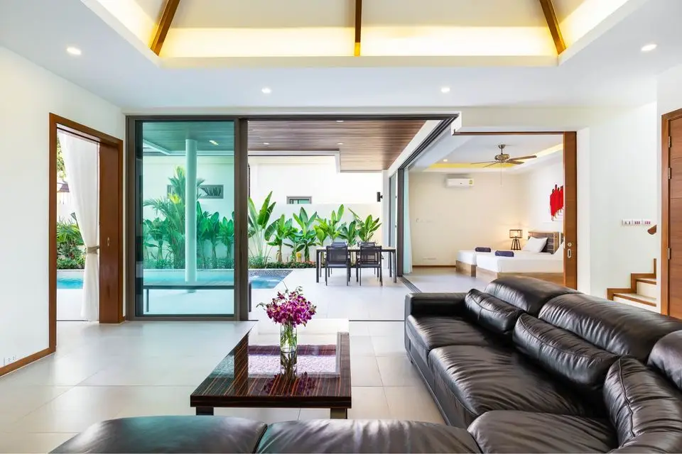Private 4 Bedroom Villa in Rawai for Sale, Rawai, Phuket