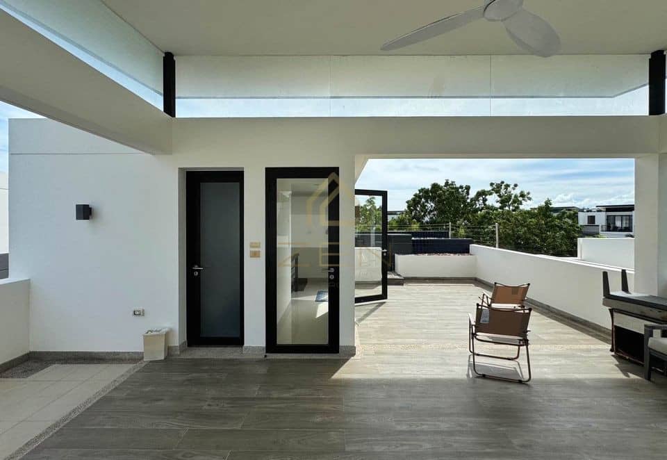 Modern 4 Bedrooms Villa in Bang Tao for Rent, Bang Tao, Phuket