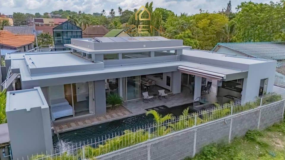 Private 4 Bedroom Villa in Rawai for Sale, Rawai, Phuket