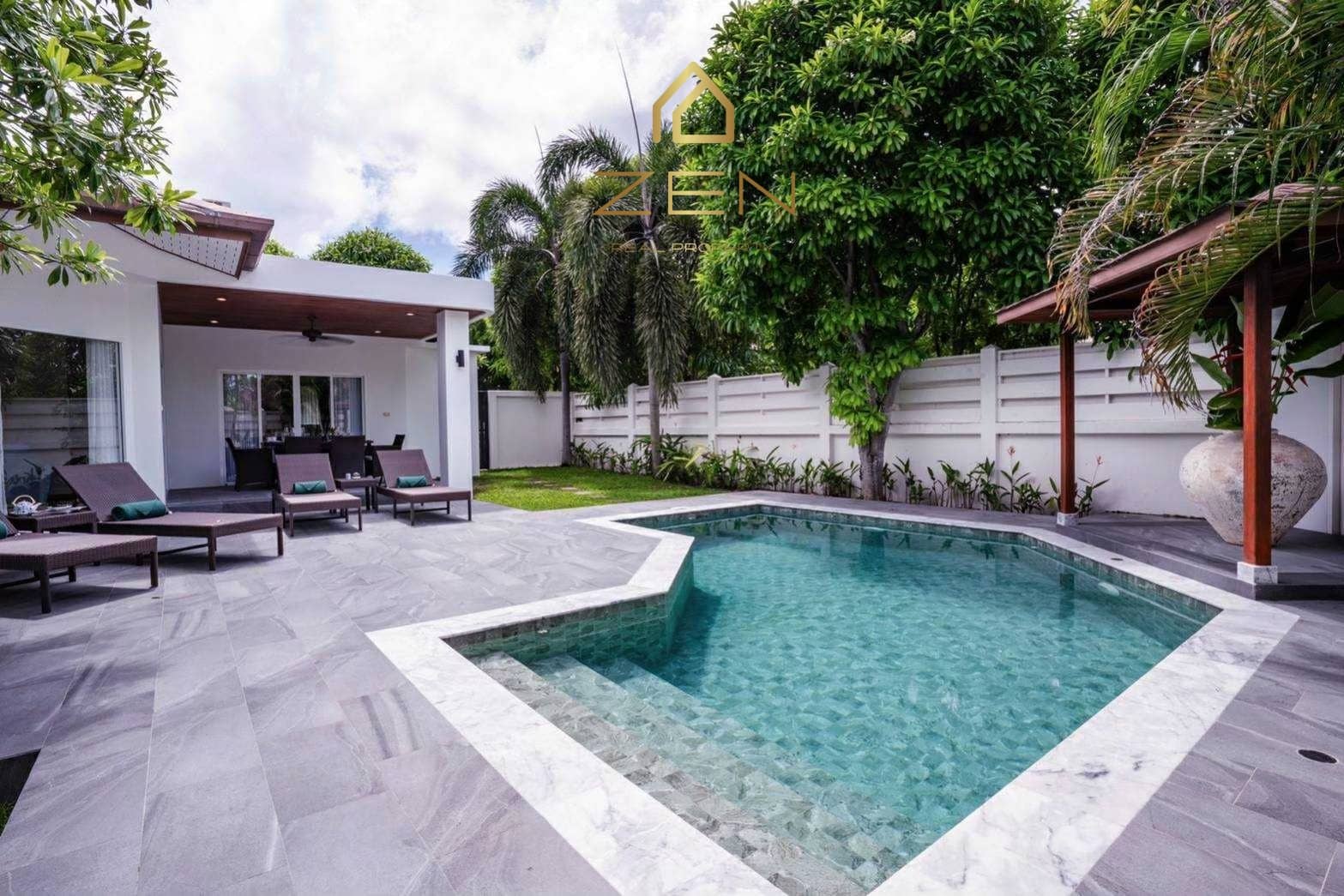 Villa Jacuzzi Pool 3 Bedrooms for Rent, Rawai, Phuket