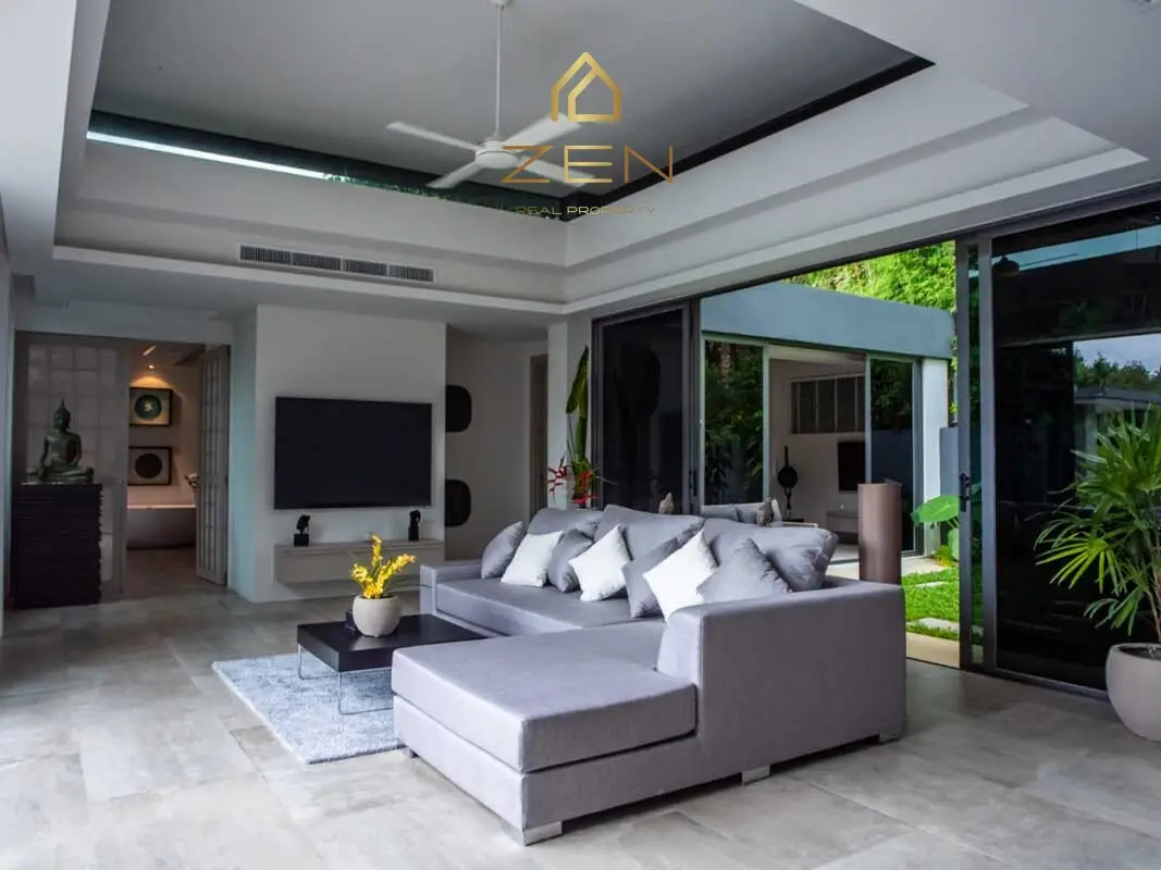 Luxury Villa with 4 Bedrooms in Cherngtalay For Sale, Bang Tao, Phuket