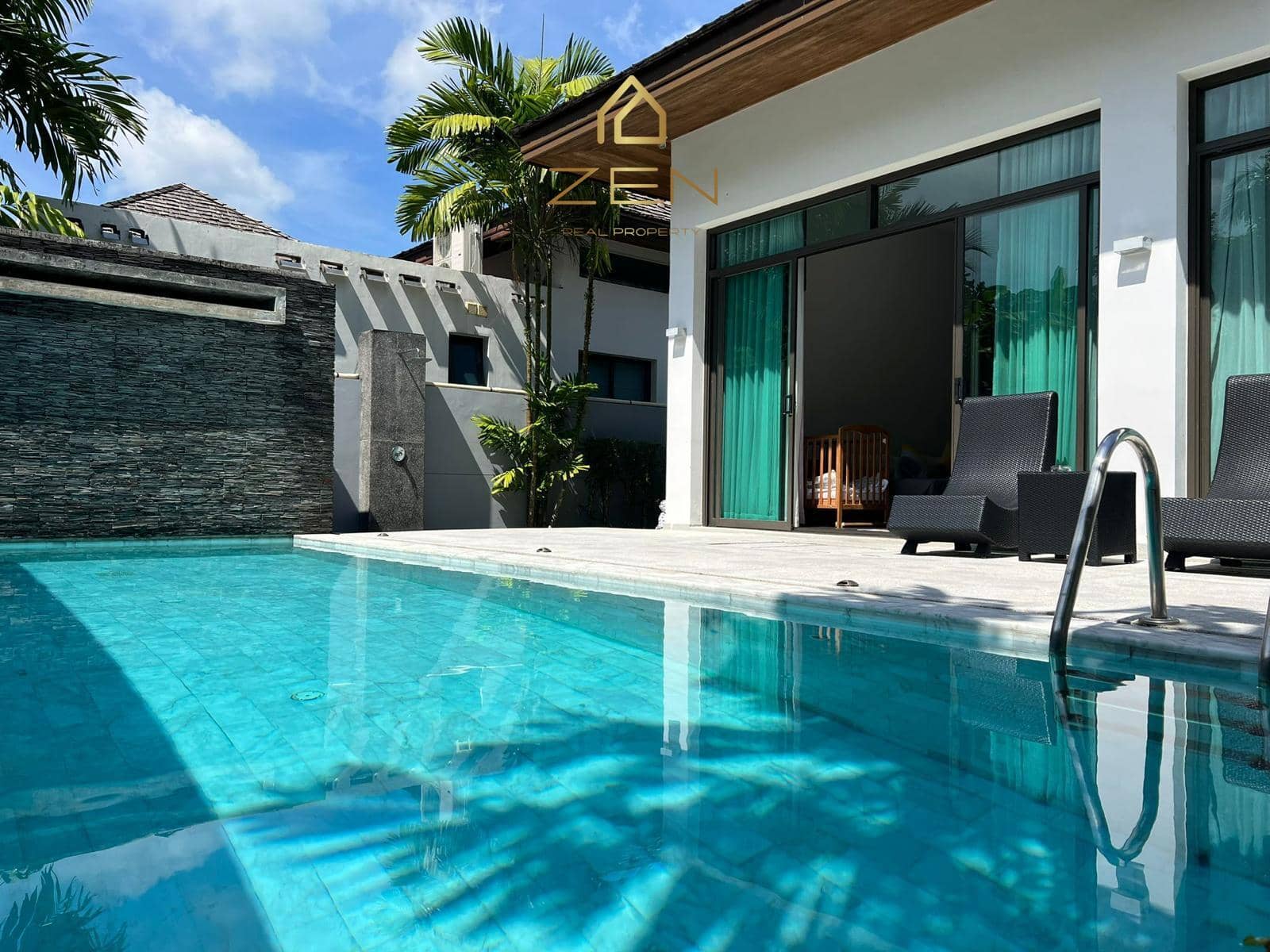 Modern Villa 3 Bedrooms for Rent in Kamala, Kamala, Phuket