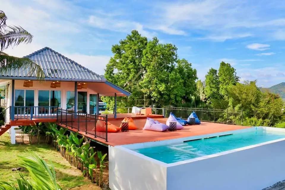 Awesome 3 Bedroom Villa in Rawai for Rent, Rawai, Phuket